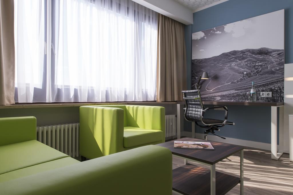 Ibis Styles Offenburg City Стая снимка